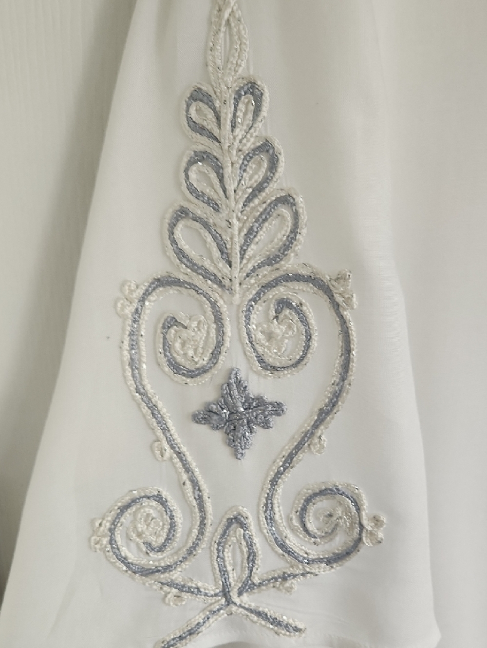 Solitaire Swim Embroidered Swim Coverup - Picture 5 of 9